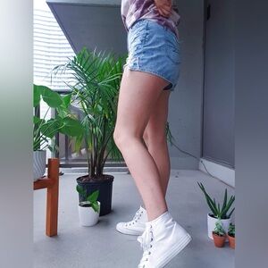 Ripped Light Wash High-Rise Mom Shorts